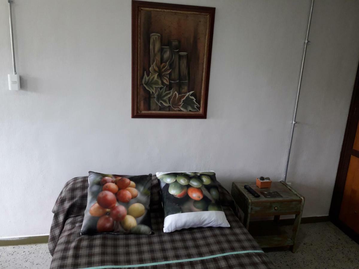 Hacienda Cafetera La Gaviota Villa Chinchina Luaran gambar